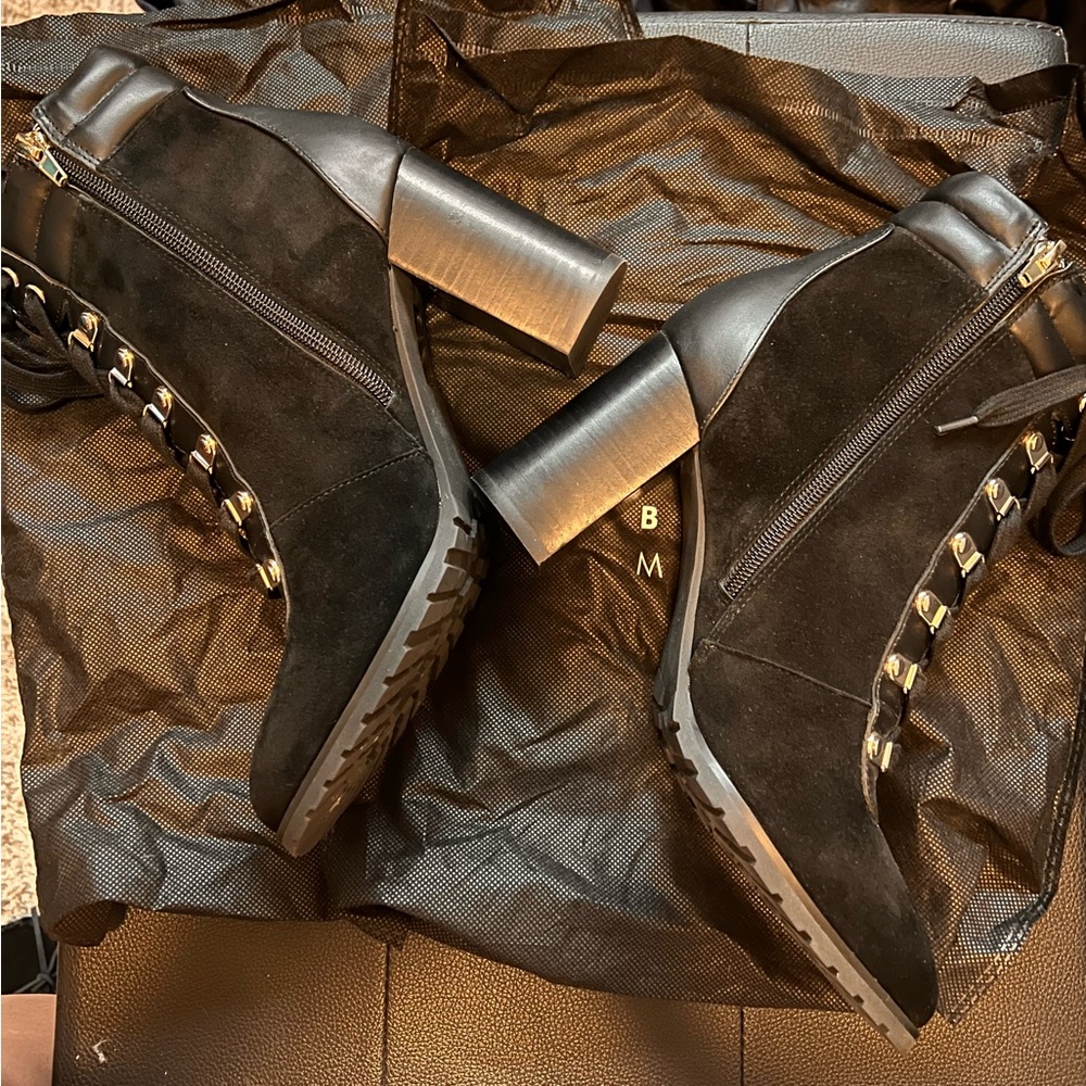 White House Black Market Boots - Picture 3 of 7